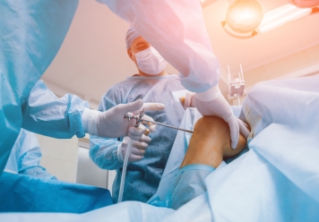 Ricostruzione legamenti: il recupero da infortuni e incidenti presso la nostra clinica ortopedica ginocchio a Modena