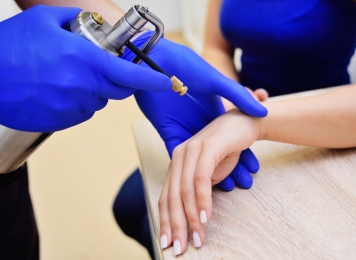 Un alleato per la tua pelle: la crioterapia con azoto liquido